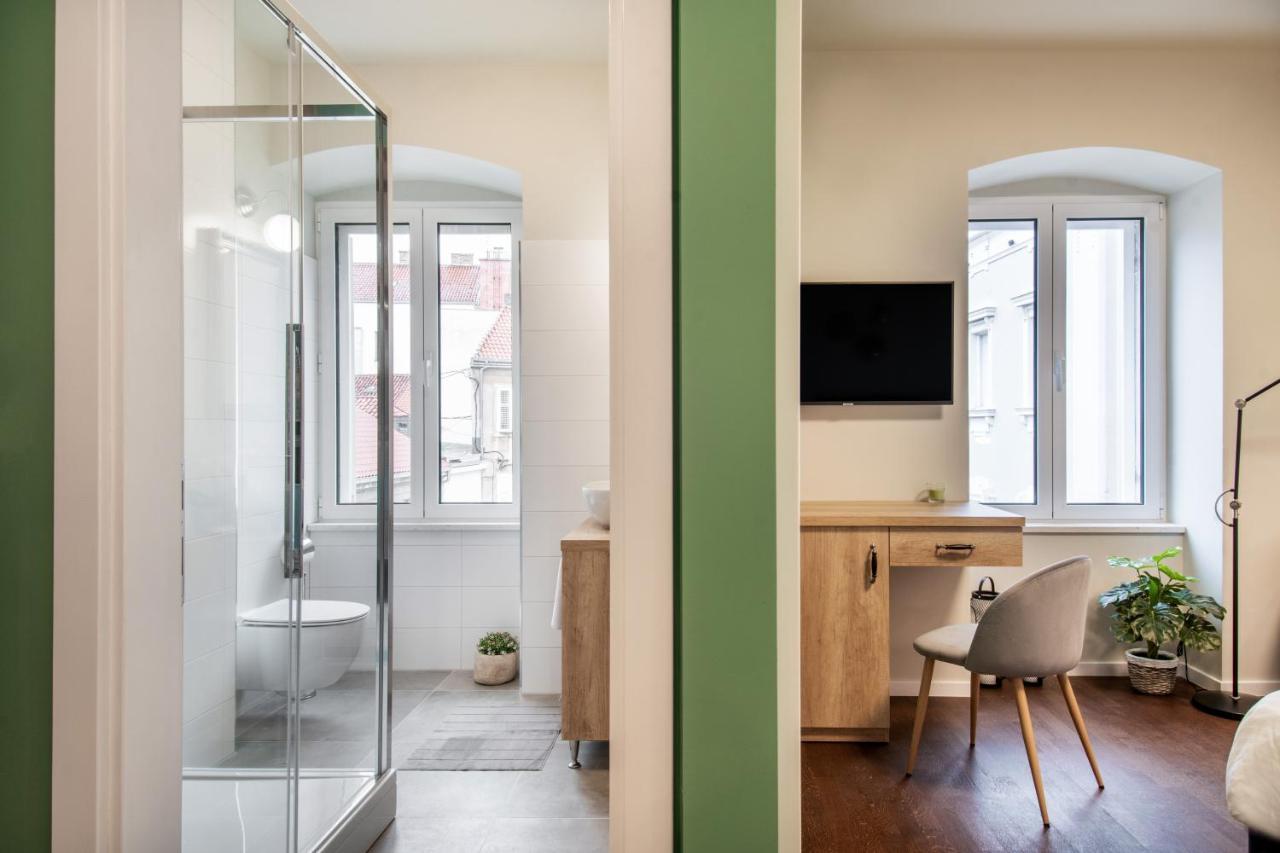 Double Room Private Bathroom