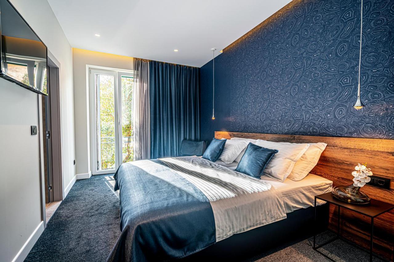 Double or Twin Room Balcony