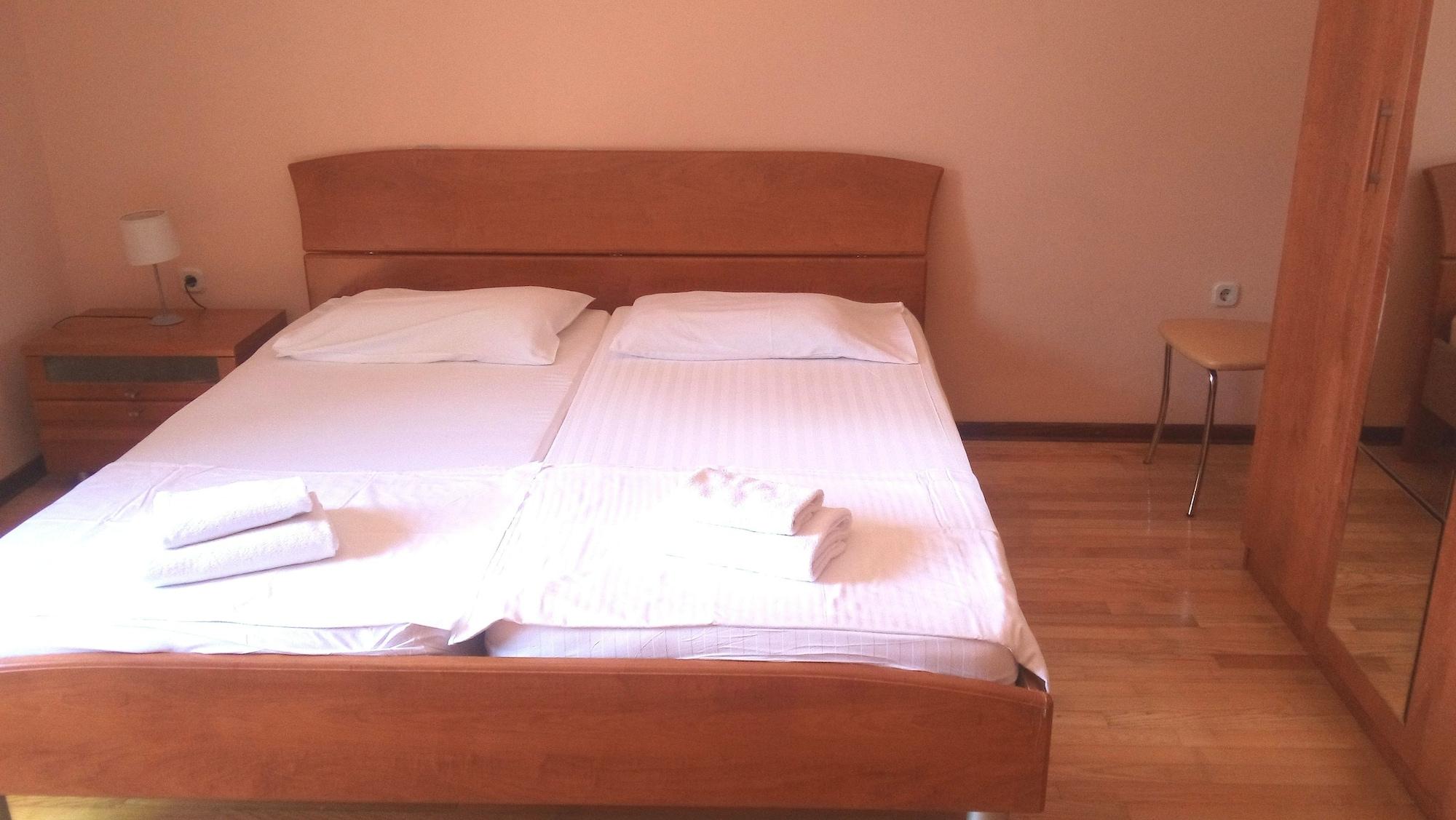 Dreibettzimmer