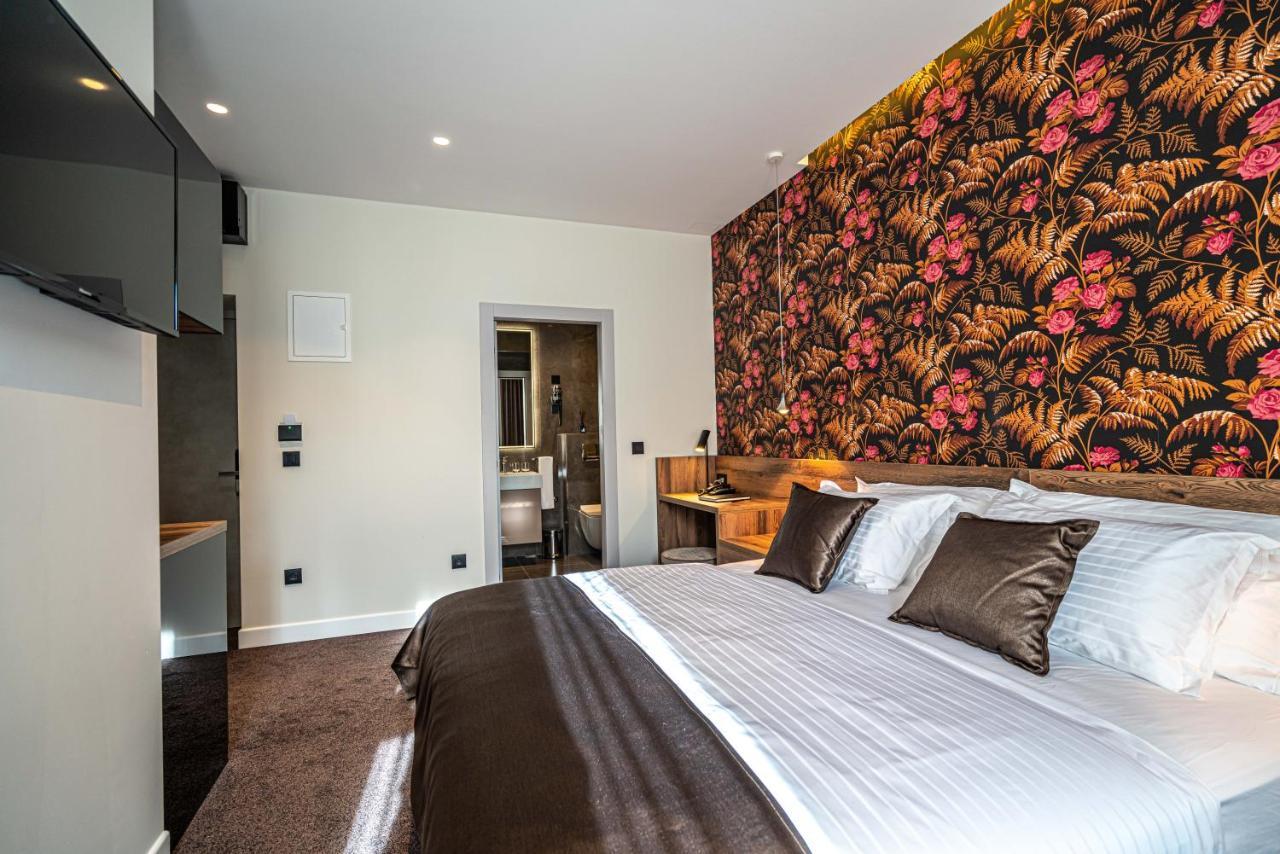 Double Room Garden View