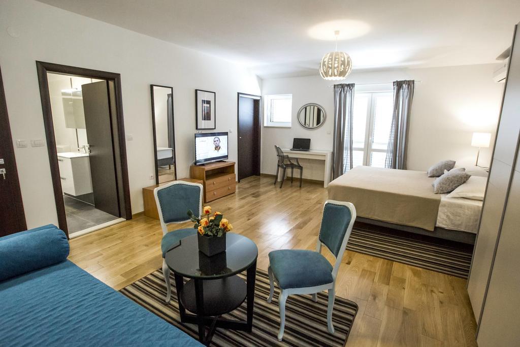 Familienzimmer mit Balkon