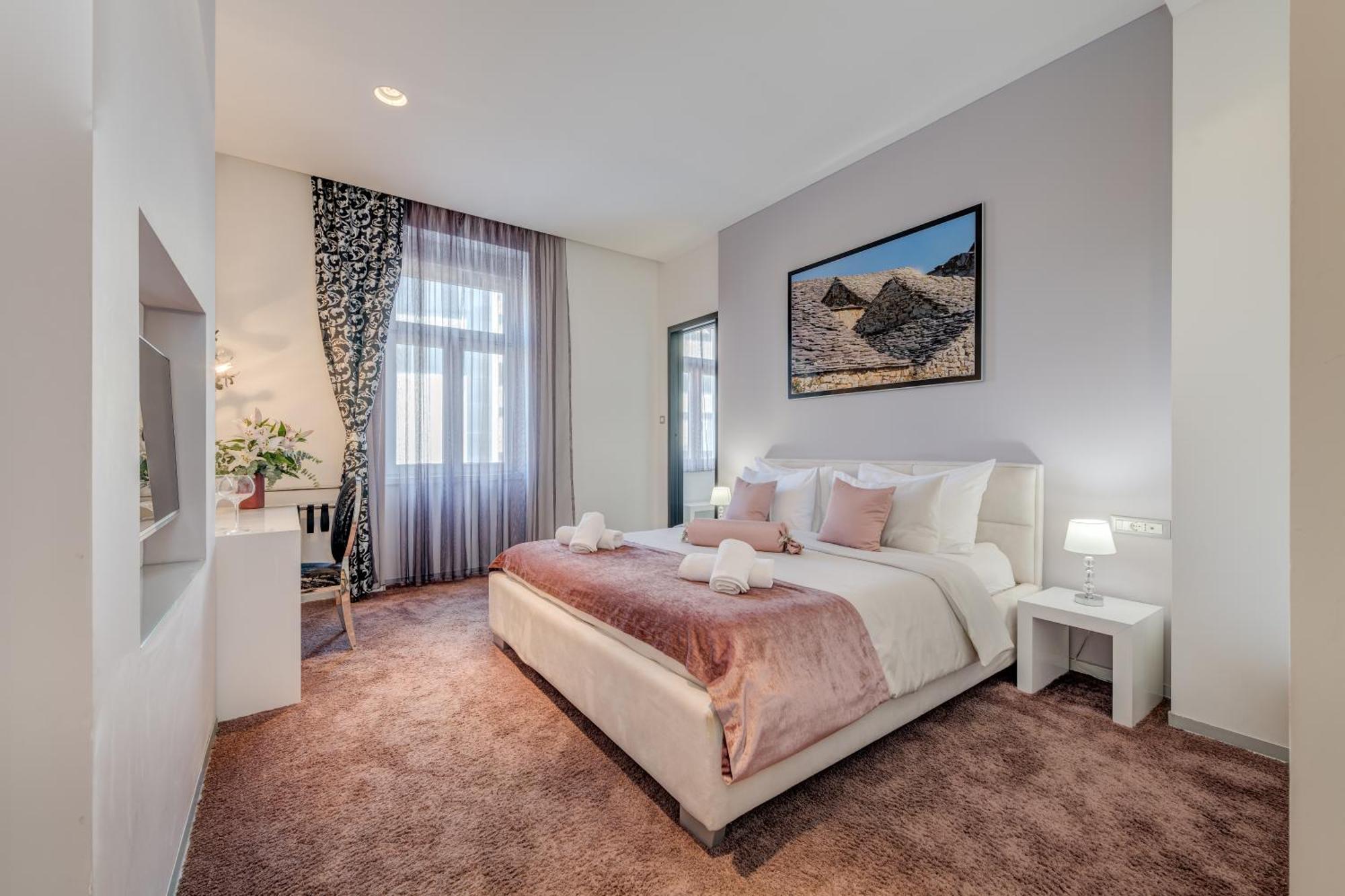 Deluxe Doppelzimmer mit Stadtblick
