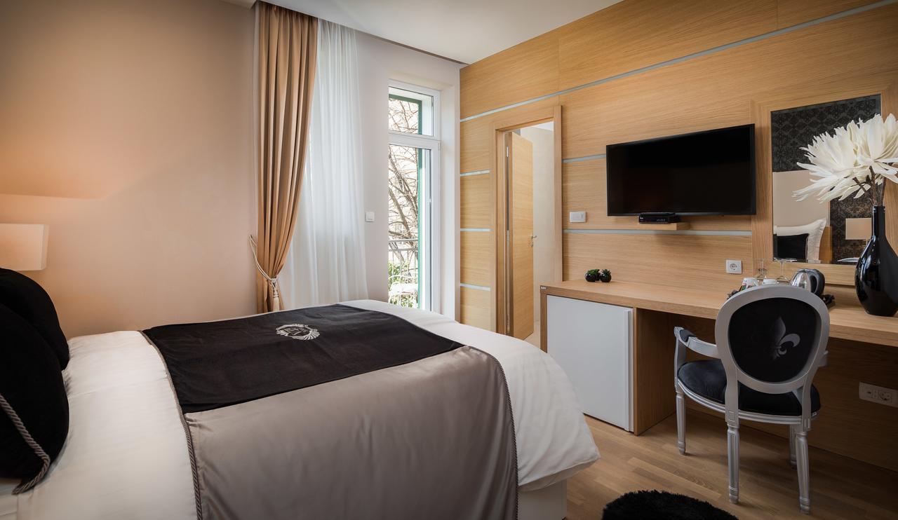 Deluxe Double Room Balcony
