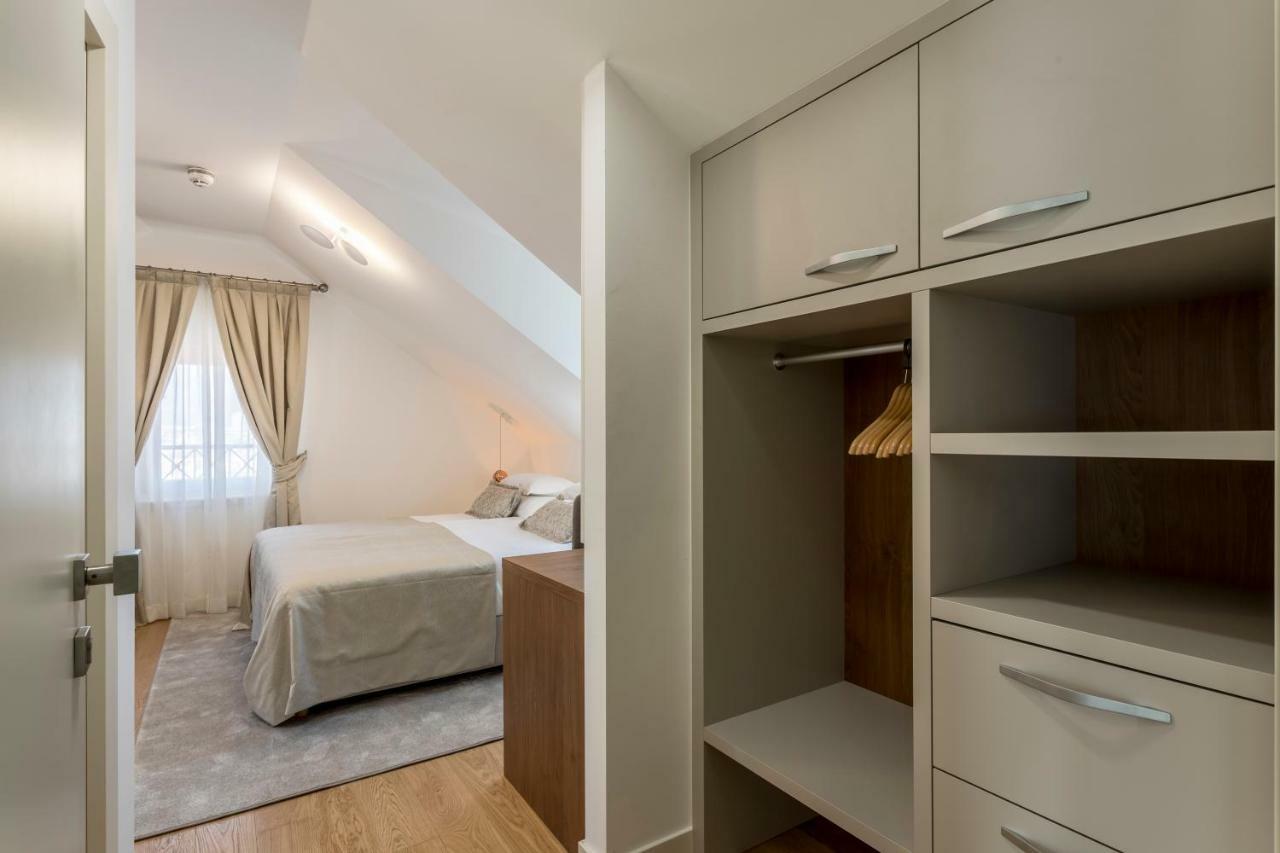 Cosy Loft Double or Twin Room City View