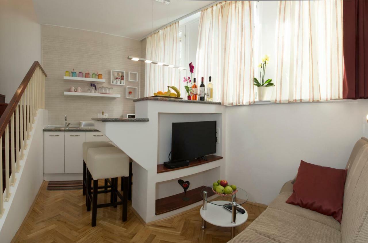 Apartment Split Level