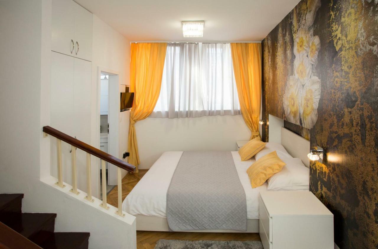 Apartment Split Level