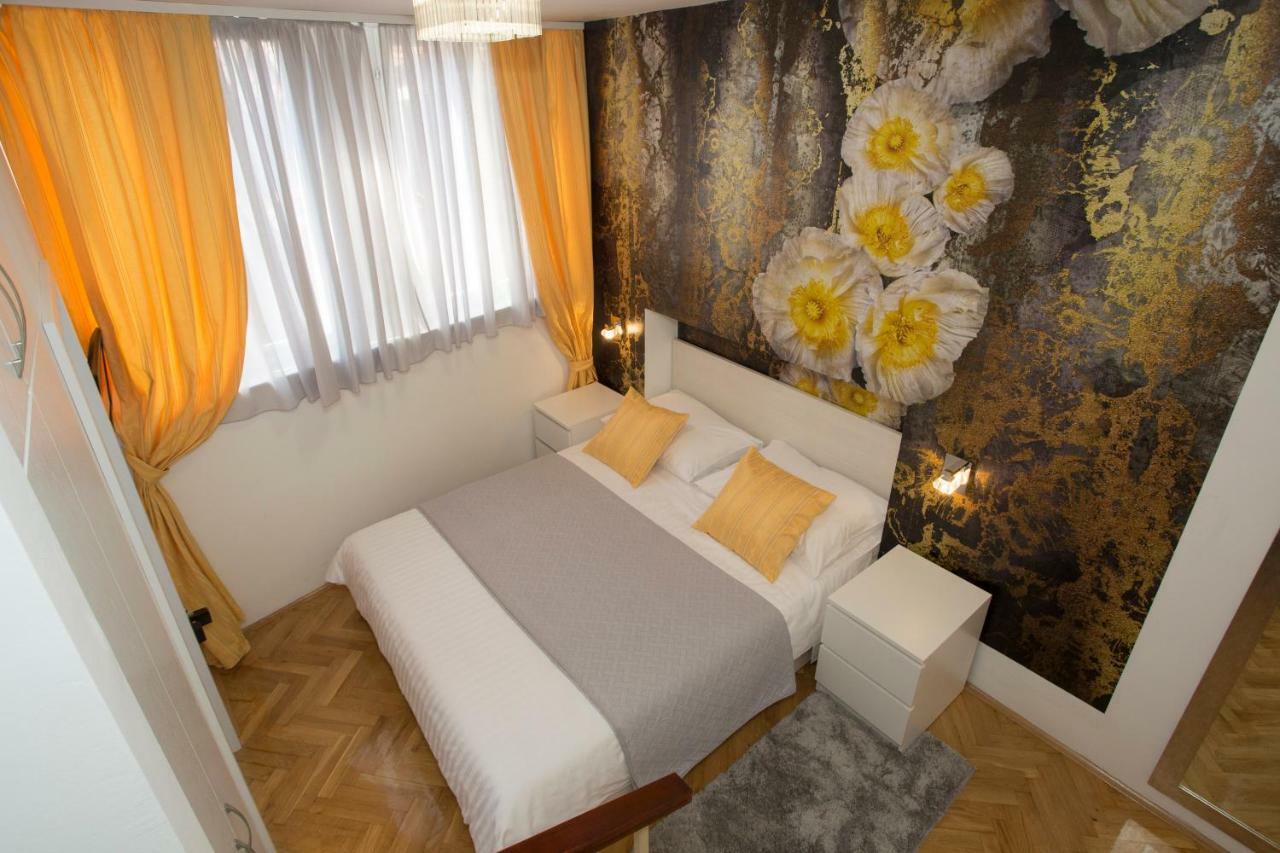 Apartment Split Level