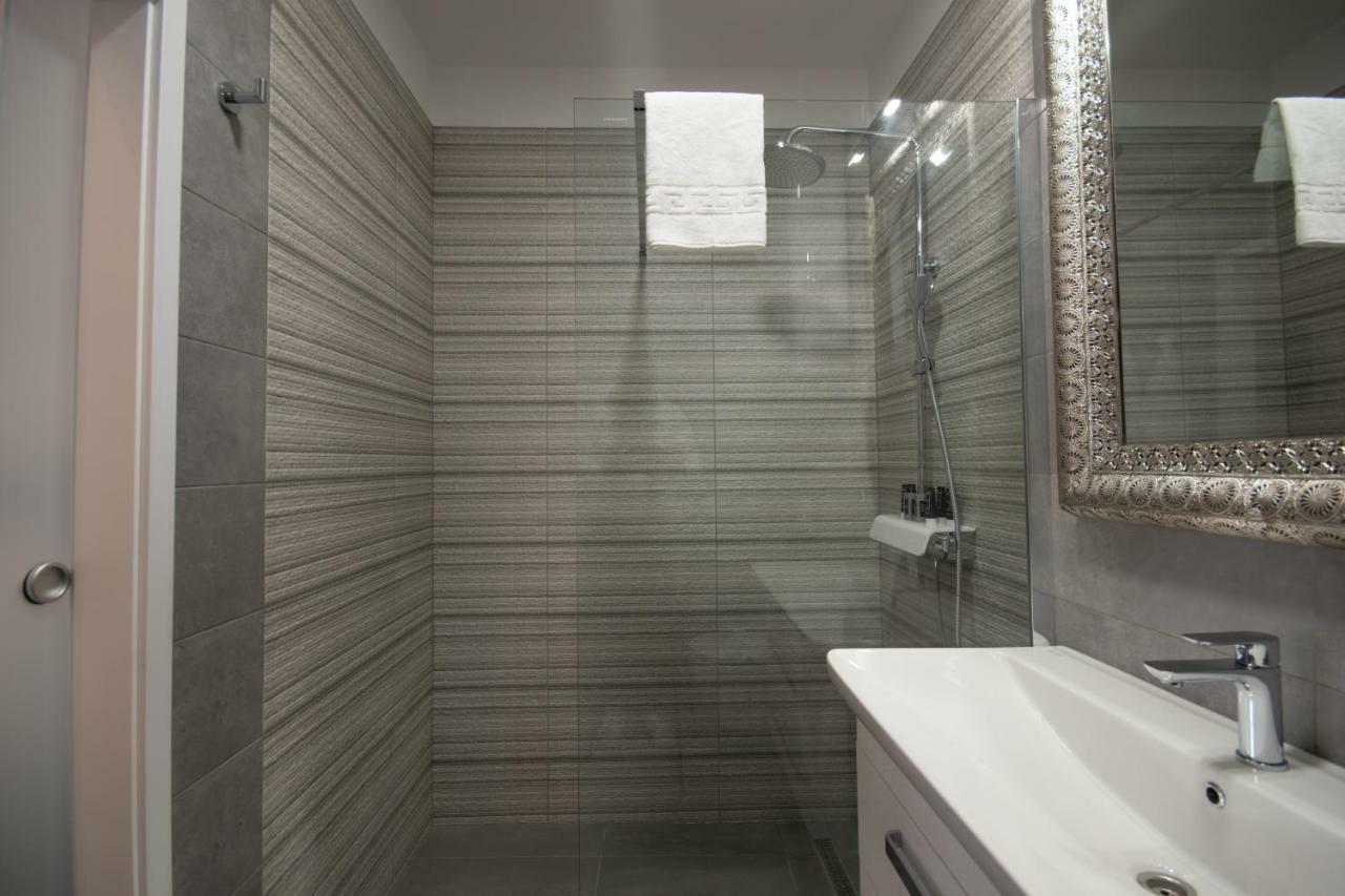 Double or Twin Room with Extra Bed