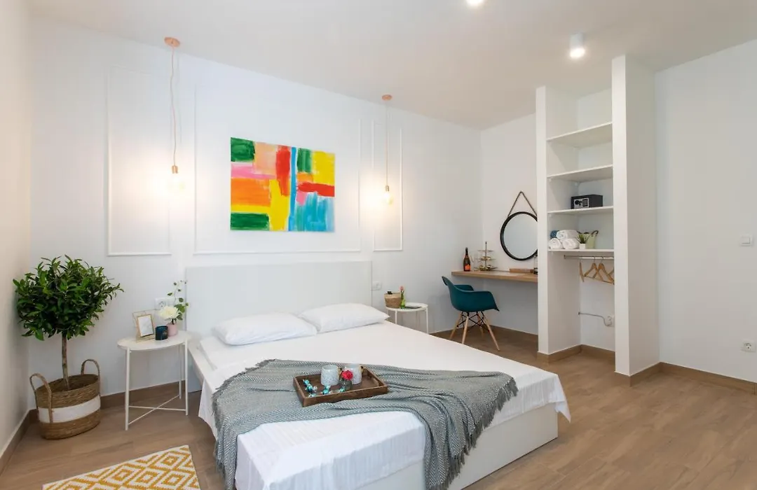 Sweet Rooms-1