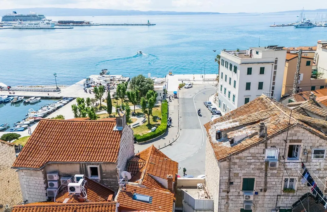 Villa Varos-Charming Stone House In Split Old Town-1