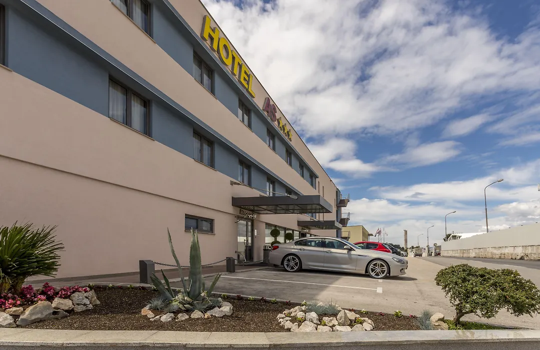 Hotel As-1