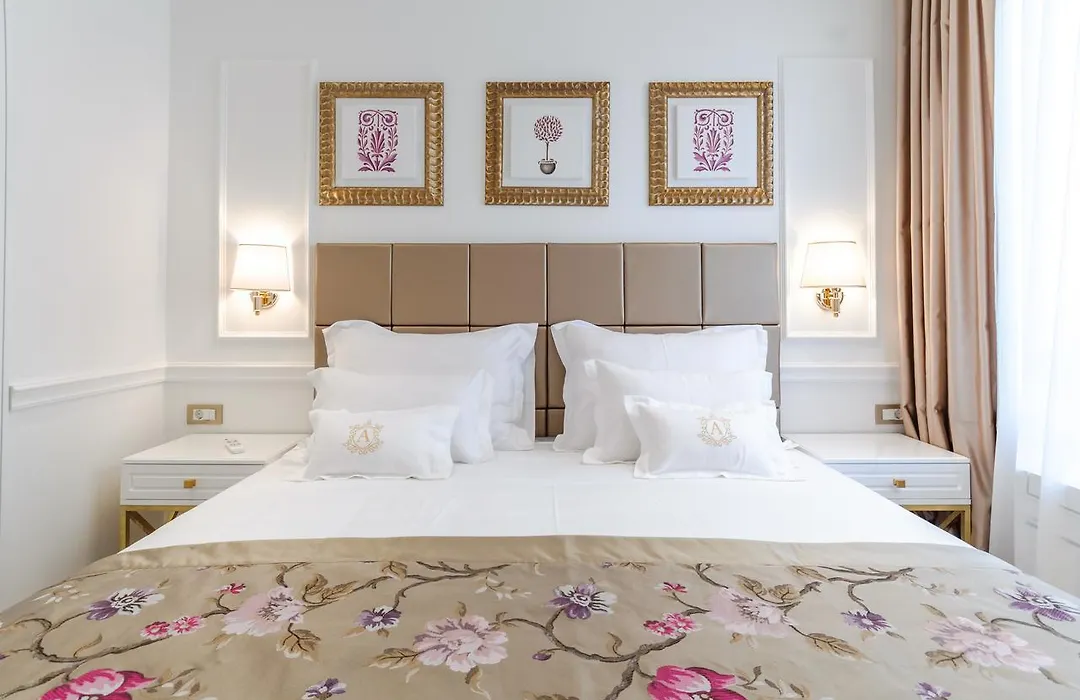 Ann Luxury Rooms-1