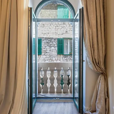 Palace Of Dreams Rooms-2