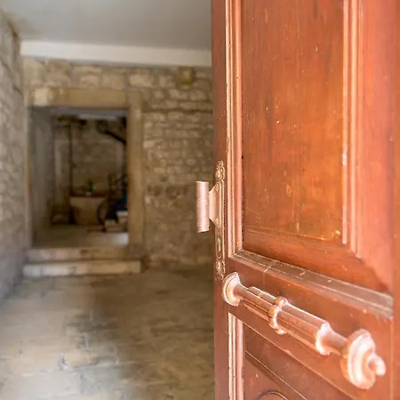 Geremia Luxury Rooms-3