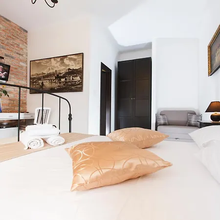 Prior Suites Split-2