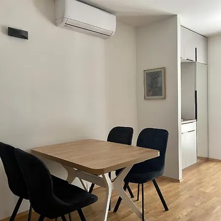 Elite Rooms Split - Free Parking-3