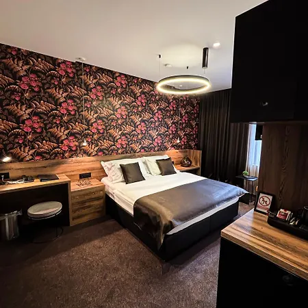 Calma Luxury Rooms-2