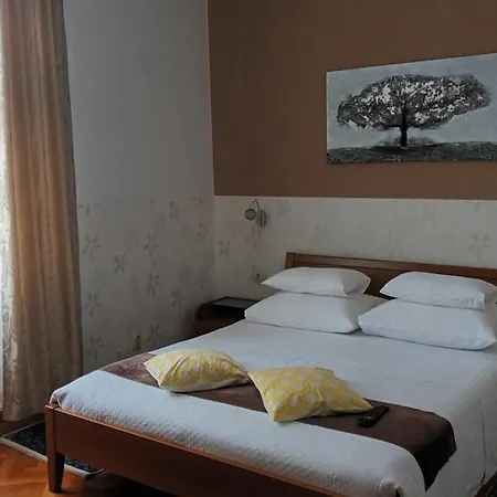 Guesthouse Vrlic-2