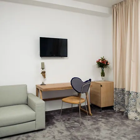 Boban Luxury Suites-3