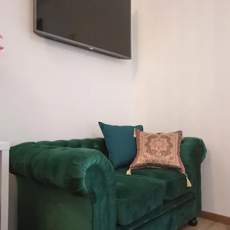 Center Luxury Rooms 1-3
