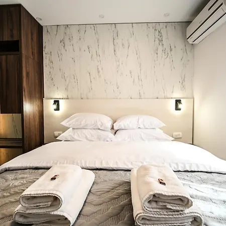 Laurea Rooms-3