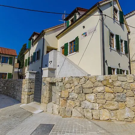 Hostel Dvor-2