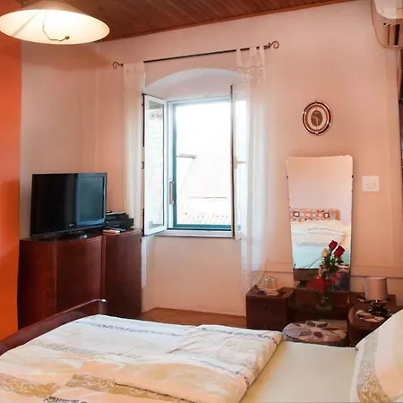 Buga And Tuga Rooms-3